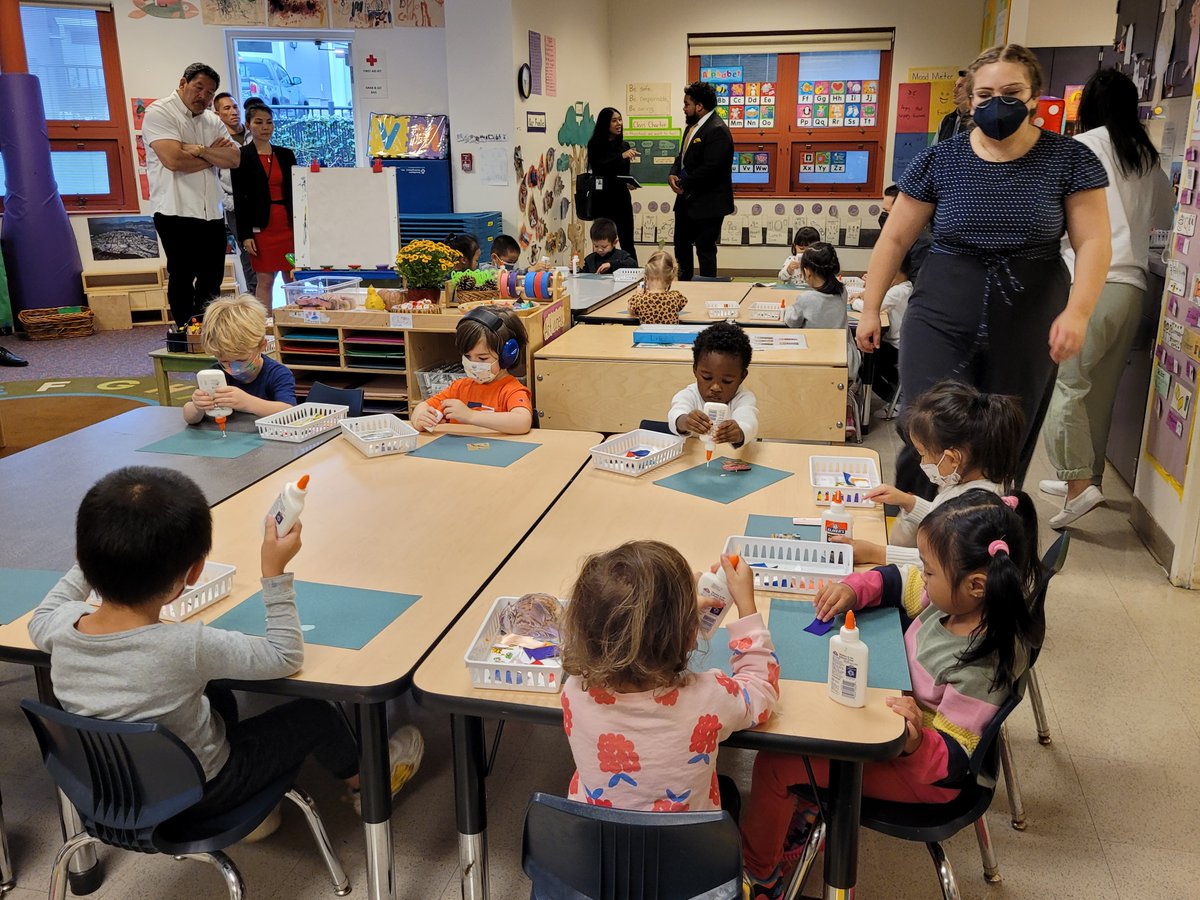 SeattleDEEL's tweet photo. Thanks to the voter-approved #FEPPLevy, DEEL and @SeaPubSchools have worked together to expand SPP programming to 36 SPS classrooms, including 20 #SPPplus classrooms focused on inclusion of special needs children, such as the two classes observed today at Rising Star. https://t.co/eLtj7ft9vB