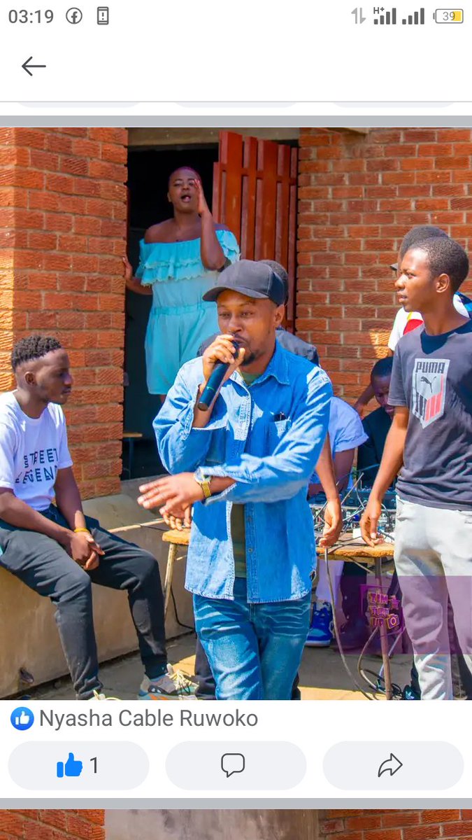 LordCable's tweet photo. At The Hip Hop Touchdown Glenview 3 ,on the 30th of September https://t.co/WVYP7zEPtg