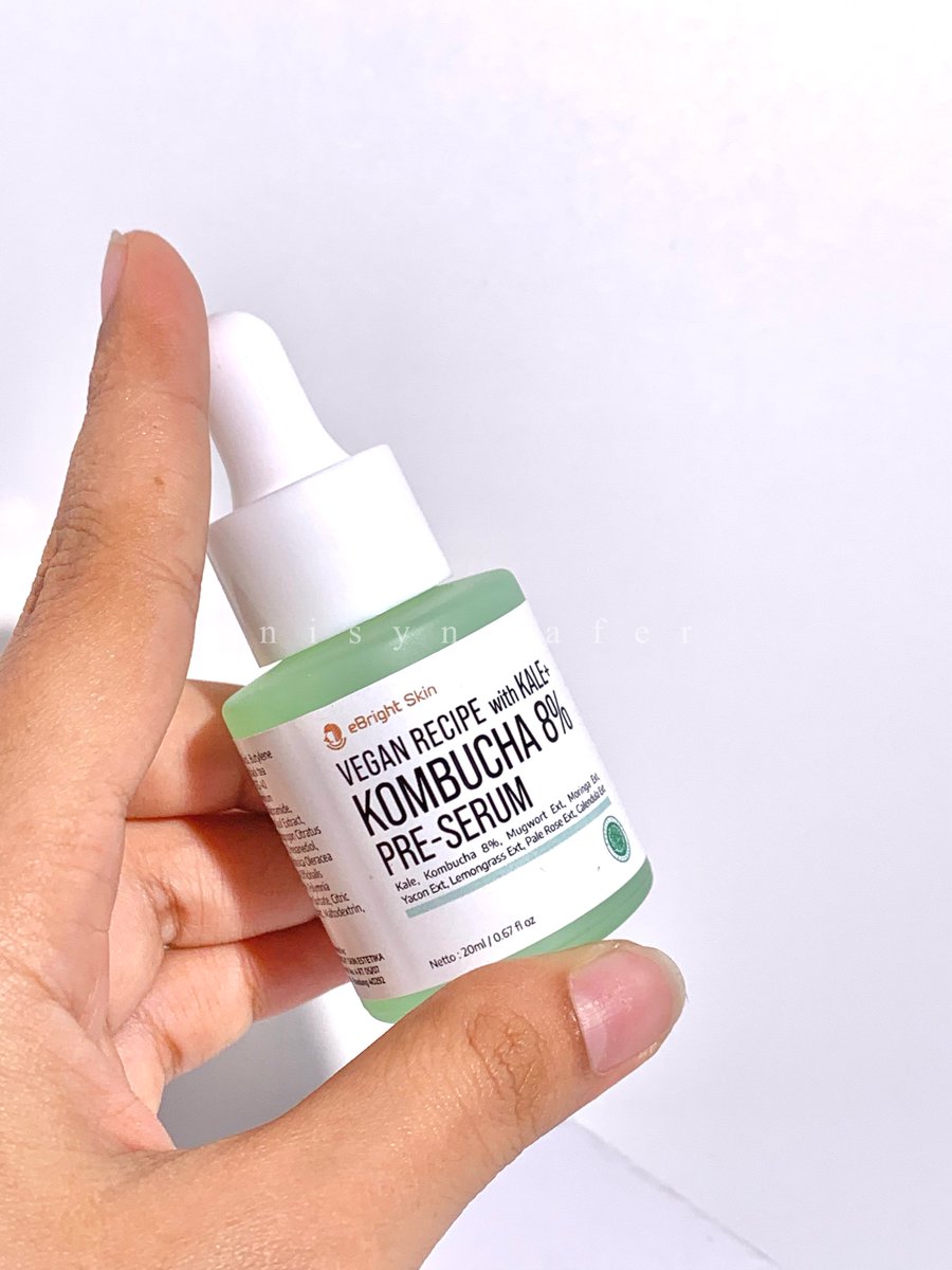 Baru kali ini cobain serum yang 100% vegan!! Experiencenya sangat menyenangkan sih sejujurnya dan kaget aja ternyata Kombucha Pre-Serum eBright Skin ini mantep banget buat kulit sensitifku, especially dibagian cuping hidung😭👌🏻 #racuninskincare #NisyNgeracun