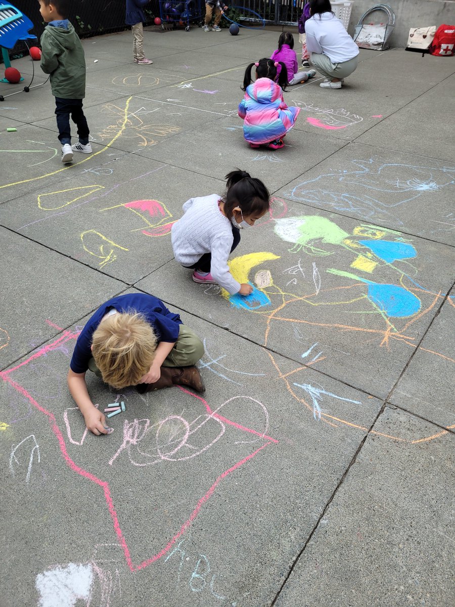 SeattleDEEL's tweet photo. Earlier today, @MayorofSeattle, @suptbjones and other @CityofSeattle and @SeaPubSchools leaders joined #FEPPLevy Oversight Committee Members at Rising Star Elementary to observe #SeattlePreschoolProgram classrooms. https://t.co/36WOseHgoP