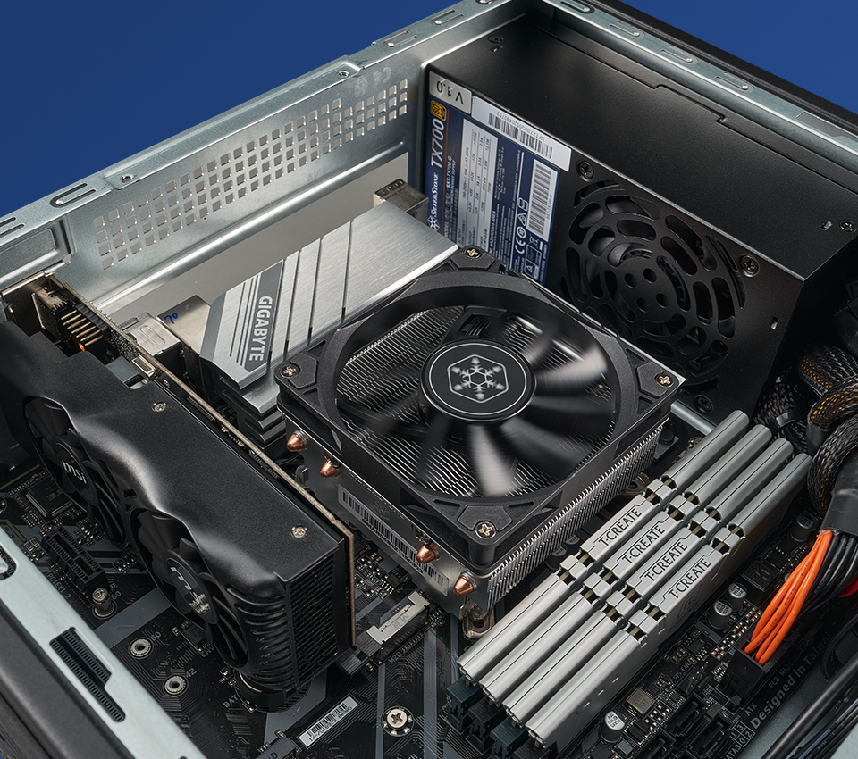 Take a look at this SFF chassis, compact yet with great compatibility #MILO11 #SilverStone

❄️Horizontal or vertical orientation
❄️Micro-ATX enclosure at only 10.35L
❄️Supports TFX form factor PSU
❄️Supports 1 x 9.5mm slim optical drive