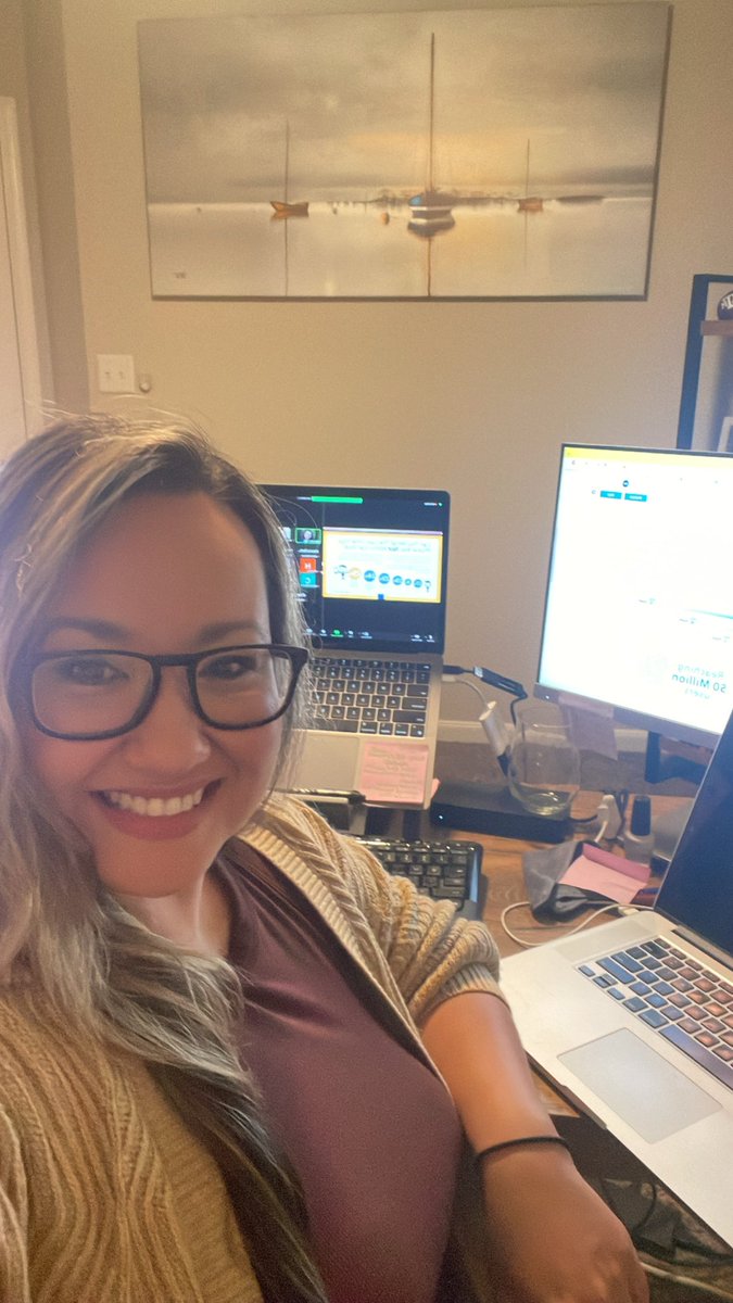 Hopkins_Amber's tweet photo. It’s been 18+ yrs since I was in the classroom. It’s a little nerve-wracking to think about diving back in, especially w/how busy I am. But,  when I weighed the pros/cons, it was an easy decision. 

I may be a little late, y’all, but here’s my first day of class photo 😂 https://t.co/zuGrgfyFDJ