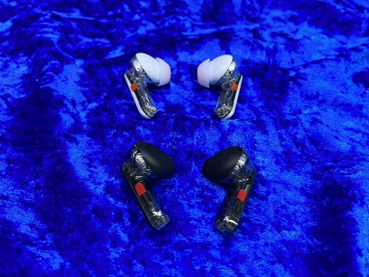 yodobashi_yoko's tweet photo. 【JBL新作ワイヤレスイヤホン】
#JBL「#TuneFlex」の予約を開始しました‼️　　
インナーイヤー型やカナル型にお好みで変更できるようになっており、JBL初の2way仕様になっております🎶
#ヨドバシ横浜 4Fイヤホンコーナーにて、発売に先駆け先行試聴可能。ぜひご来店ください‼️
https://t.co/hqbgNUNgA0 https://t.co/EHIXBaaZMF