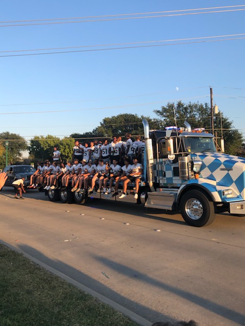 mnhw20's tweet photo. @WilliamWallis63 @Trentjohnson_61 @jwallyyy @TCougarfootball https://t.co/xd1kyaqES1