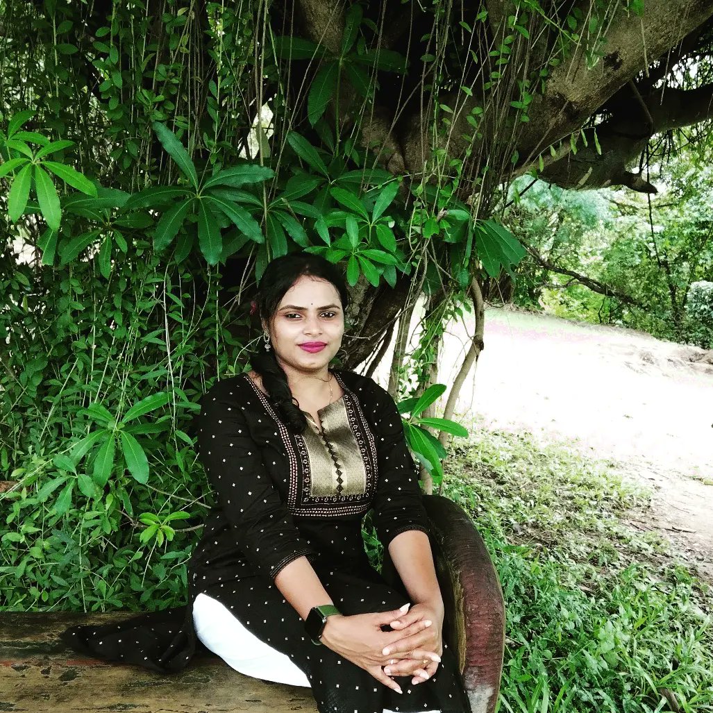 subhalaxmi1997's tweet photo. ଜୀବନରେ ଦୁଃଖକୁ ଖୁସିରେ ନେଇ ସୁଖକୁ ଖୁସିରେ ନେଇ ବଞ୍ଚିବା ହେଉଛି ଖୁସି... ❤️ https://t.co/I2hoMsjeQx