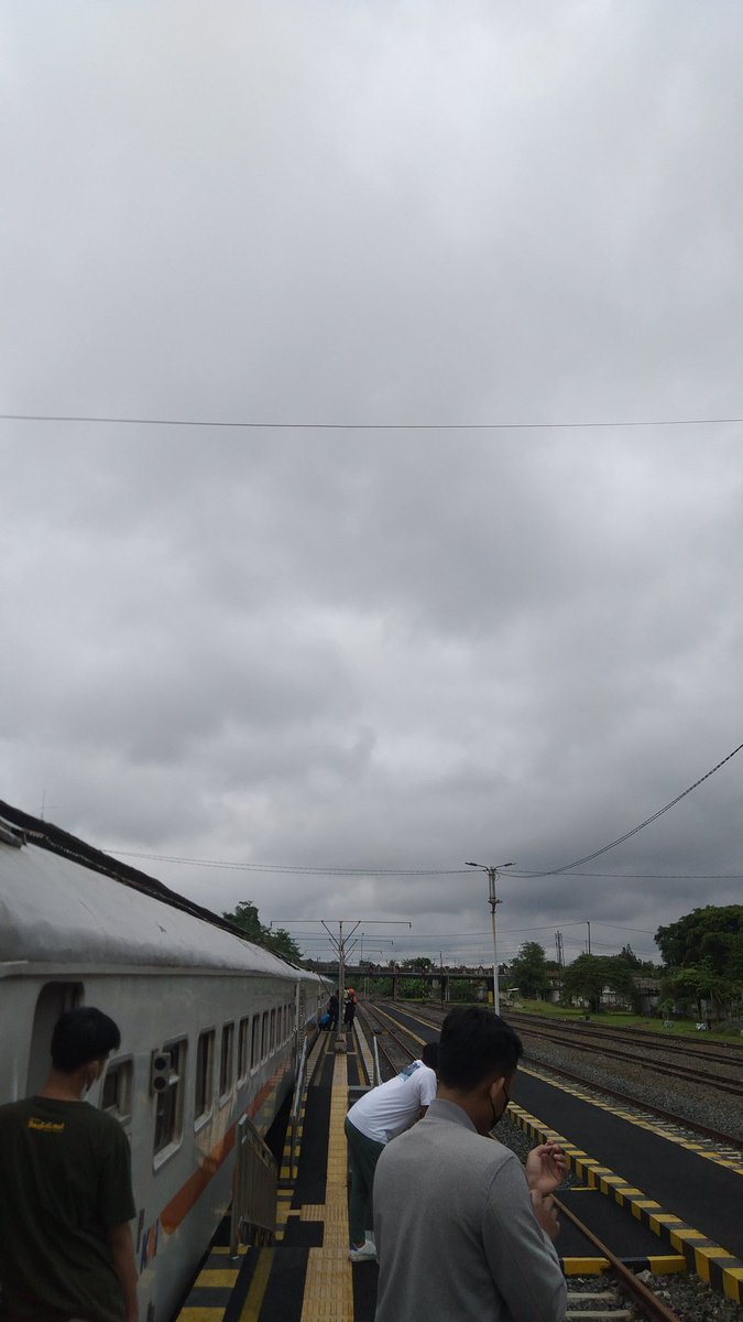 Weddew_'s tweet image. Gow