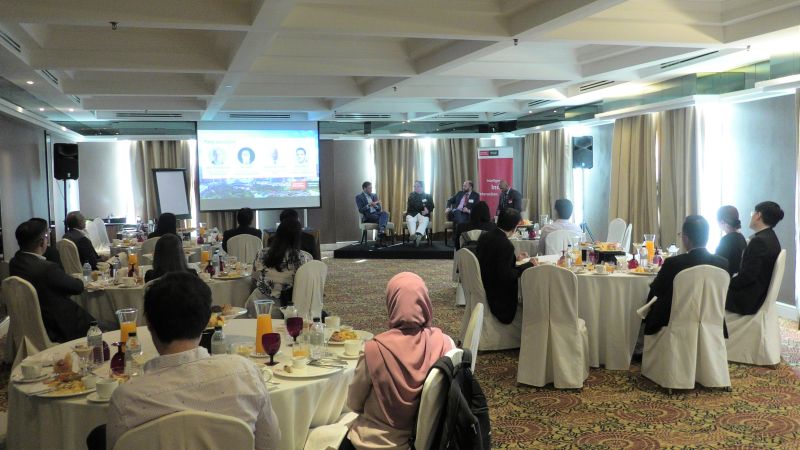 eicn_global's tweet image. Check out the glimpses from our recently-held Regional Strategic Forecast (RSF) in #KualaLumpur. 

For more information on our upcoming events and membership, please check 👉 econ.st/3Efqybb

#growth #southeastasia #CorporateNetwork #Leadership #businessleaders