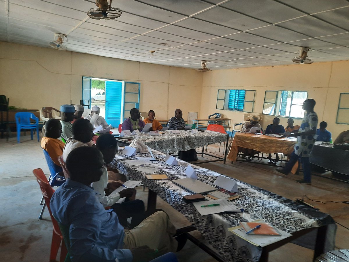 Début de l'atelier de renforcement des capacités des acteurs locaux sur la planification, le suivi évaluatuon et le rapportage des activités, ce matin 06 octobre 2022 á Am-Timan.
Cette activité est organisée par le Consortium UICN.
<a href="/UICN_PACO/">UICN-PACO</a> <a href="/AfricanParks/">African Parks</a> <a href="/BremeBarka/">Barka A. BRÉMÉ</a> <a href="/nehemie_k/">NDOMASSAL K. Néhémie</a>