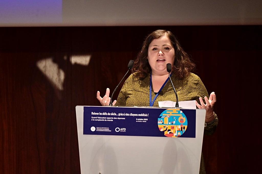 "On n’a jamais eu autant besoin de l’#ECSI. La réponse ne peut être collective. Il faut continuer à
🔸Reconnaître, porter l’ECSI de manière transversale
🔸Encourager la coopérat° à ttes les échelles
🔸Reconnaître l’expertise de l'ECSI
🔸Associer tous les praticiens" <a href="/cdesousareis/">Claire DE SOUSA REIS</a>