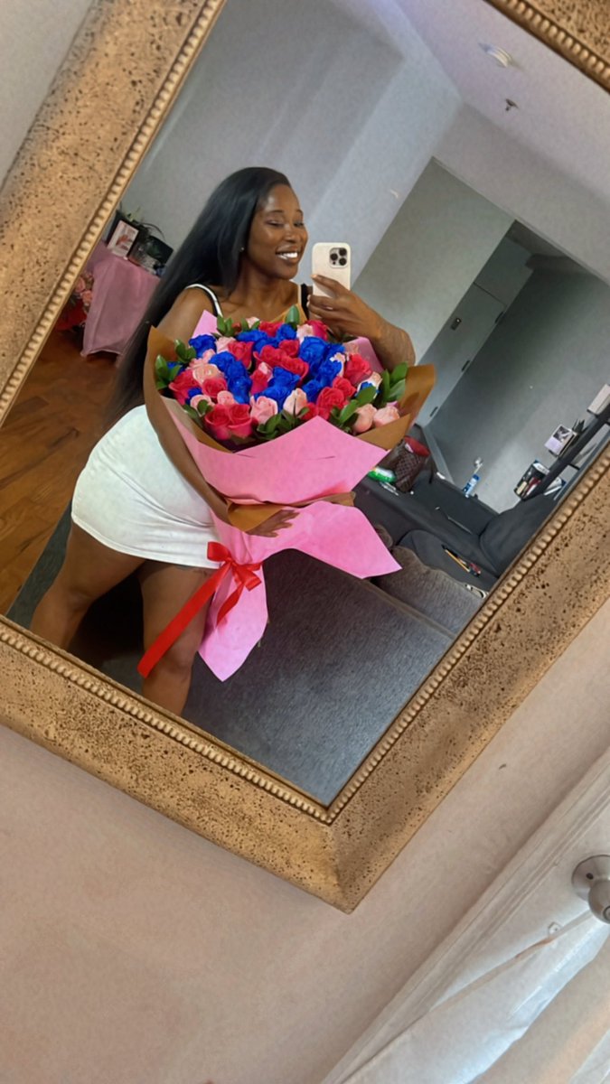 SoShyerra's tweet photo. 💙💫🌸 https://t.co/qD9uOQ0exz