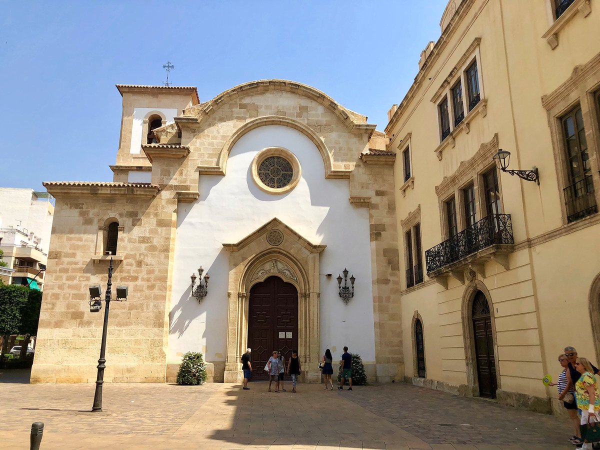 lizzie_hubbard2's tweet photo. Going back to 2018 for today’s #ThrowbackThursday and the lovely city of #Almeria in the #Andulusia region of #Spain 🇪🇸 #Spanish #Espana @tastespain @ORegan_Sam5
Have a good day all🌞😊 #thursdaymorning #thursdayvibes #ThursdayThought #Travel #traveltribe https://t.co/XmRVb4JkZx
