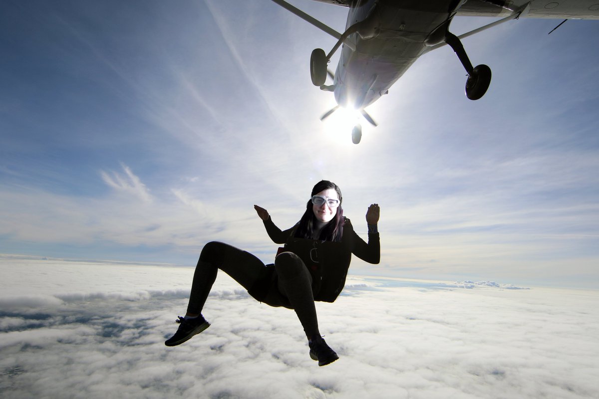 #GetToKnow Naomi!

Did you know that when you skydive you fall at around 120mph?

Naomi does!

To celebrate her 21st birthday, she threw herself out of a plane! ✈️

#CustomerService #NCSW2022