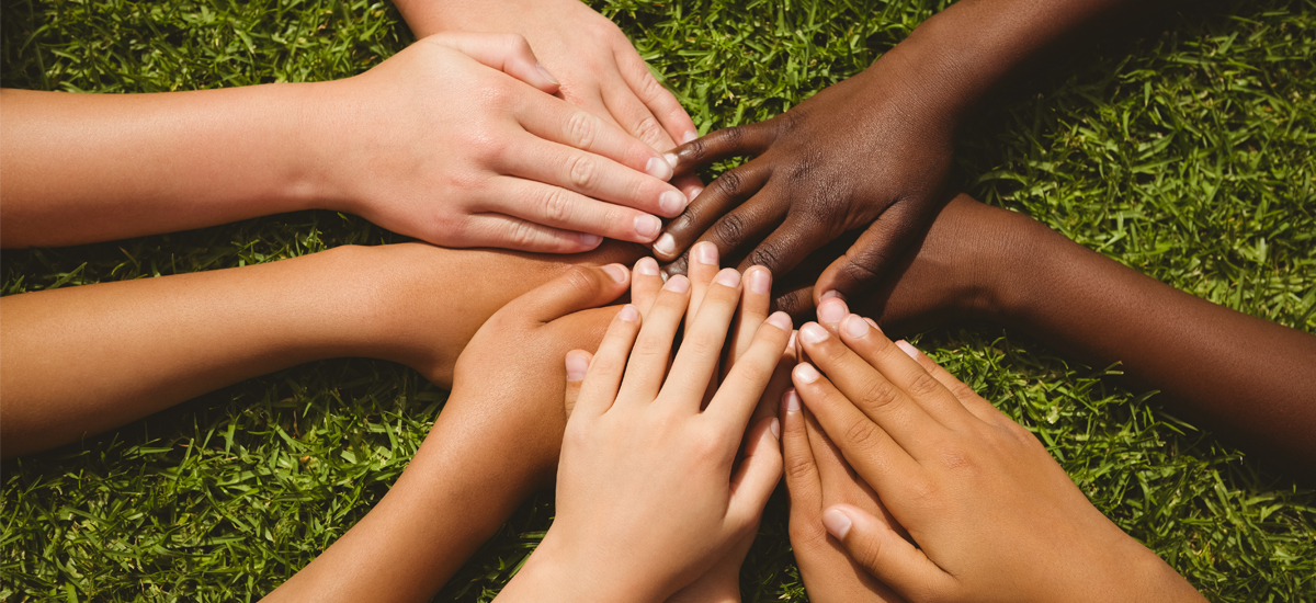 Med anledning av den senaste tidens skjutningar har Södertälje kommun tillsammans med civilsamhället tagit initiativ till en gemensam manifestation mot våldet söndag 9 oktober kl. 14.00-15.00 på Stora torget i Södertälje. sodertalje.se/nyheter/manife…