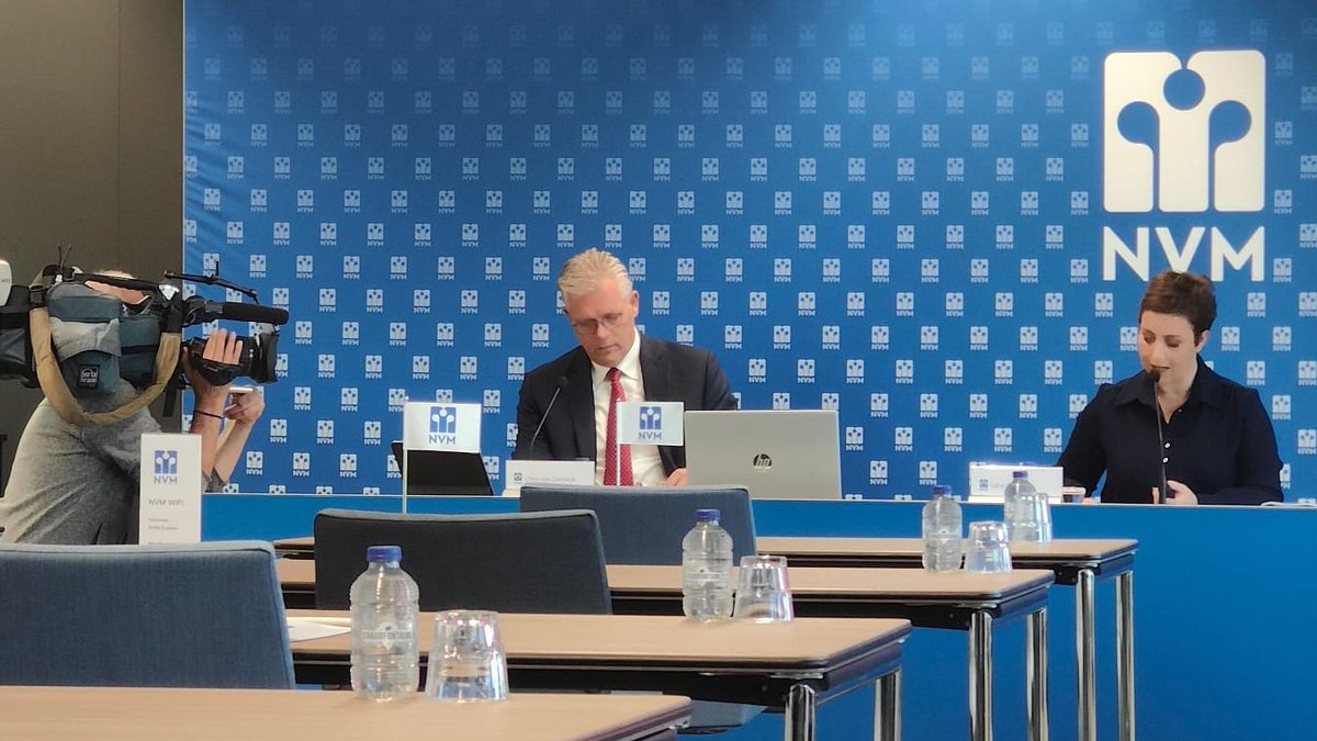 nvmog's tweet image. De #woningmarkt wordt wat rustiger en ruimer. Dit blijkt uit de NVM-woningmarktcijfers over het derde kwartaal van 2022. Het groeiende #woningaanbod zet met een plus van 80% krachtig door ten opzichte van het derde kwartaal 2021. #NVM
Lees meer: nvm.nl/.../meer-ruimt…