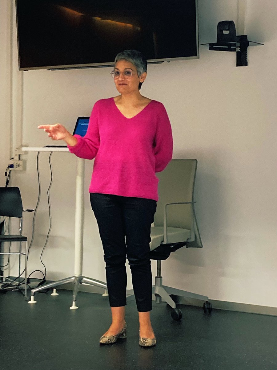 ScienceXpression tweet media