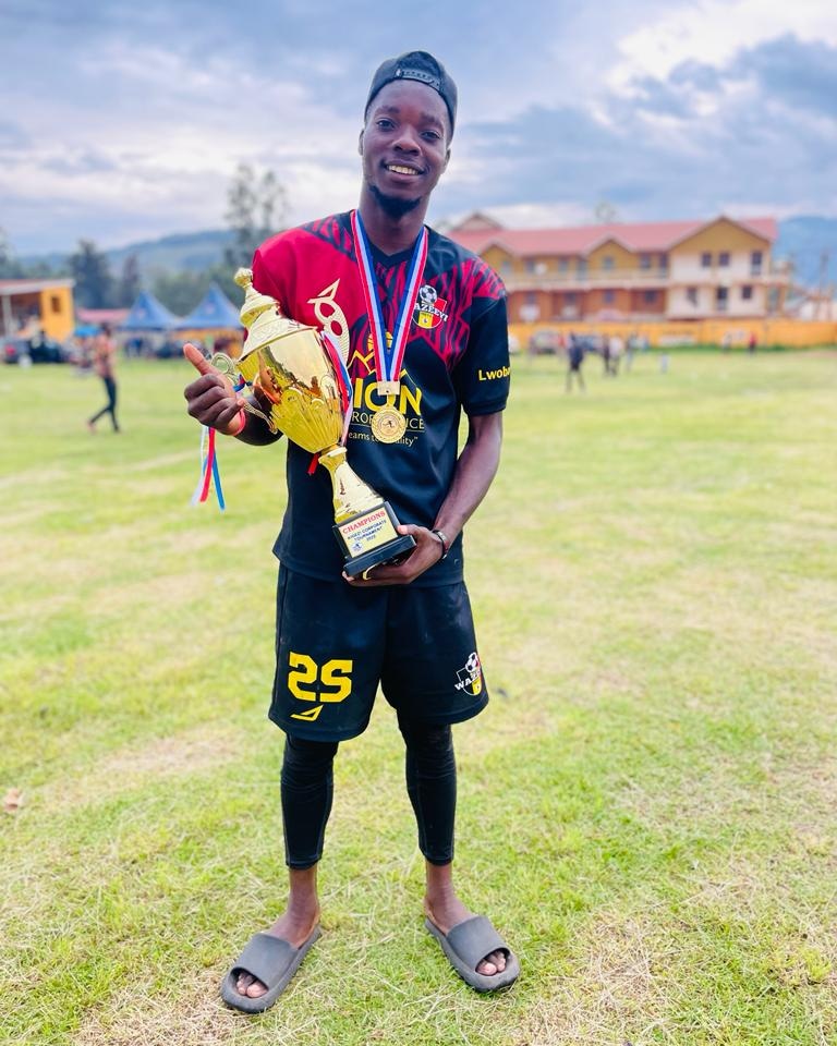 WAZEEYI PRO CORPORATE CLUB tweet media