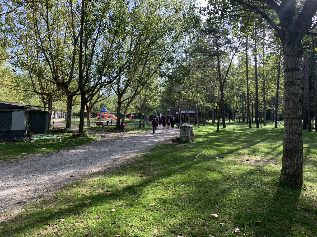 Ja som amb 2ESO <a href="/INS_Pla_Marcell/">Institut Pla Marcell</a> al càmping Pirinenc i anem a passar el dia al Parc d’aventura Estiula Aventura! En tenim moltes ganes! Som-hi!