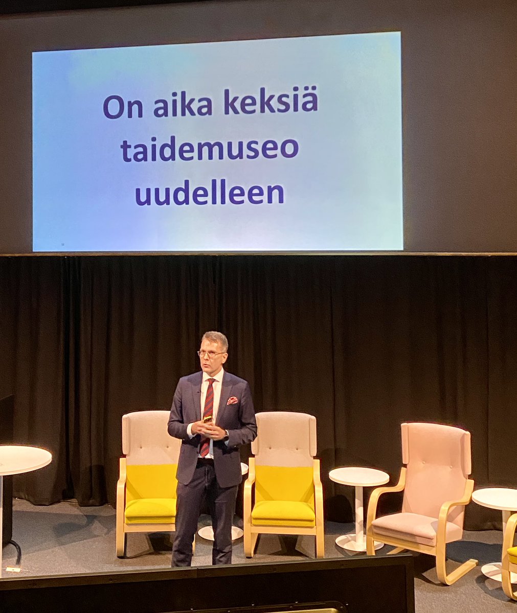 Kansallisgallerian kokoelmista vain 2 % mahtuu näytteille museoihin ja kävijöistä 43 % on Helsingistä. ”On aika keksiä taidemuseo uudelleen!”, summaa <a href="/KimmoLev/">Kimmo Levä</a> listattuaan tekijöitä, jotka innoittivat lähtemään kokeiluun. #metagalleria