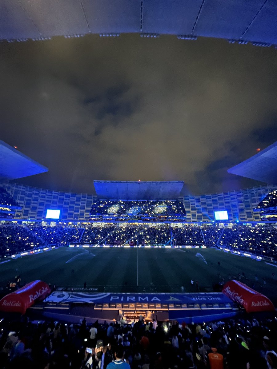 MariLoliPellon's tweet photo. El Estadio Cuauhtémoc es un estadio de fútbol ⚽️⚽️⚽️ ubicado en la ciudad de Puebla de Zaragoza (México). Es la casa del @ClubPueblaMX de la Primera División de México. Ha sido sede mundialista en dos ocasiones: 1970 y 1986. Hoy cumple 54 años ¡Felicidades! https://t.co/GCPAJe6Bw0