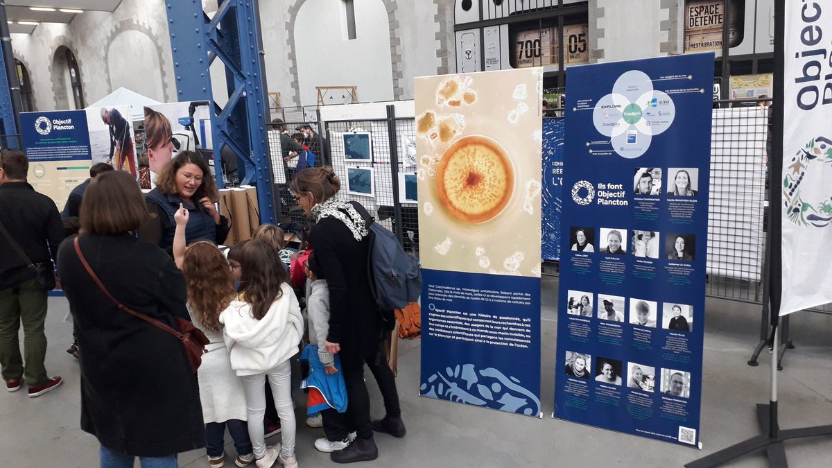 LemarLab's tweet photo. En direct de la #FDS2022 à Brest ! C'est parti pour deux jours de découvertes avec les scolaires. Le @LemarLab est présent avec les stands Omega, @Plastic_EU, Historade et Objectif Plancton. 
@UBO_UnivBrest @CNRS @ird_fr @Ifremer_fr https://t.co/HRPavuxbif
