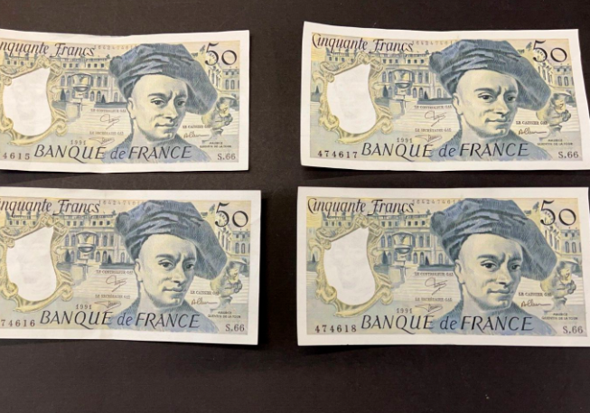 CromwellCoins's tweet image. Going Live on auction tonight 06/10/22
French Franc 50 note Consecutive set 1991 mint condition. #frenchfranc #collectablenotes