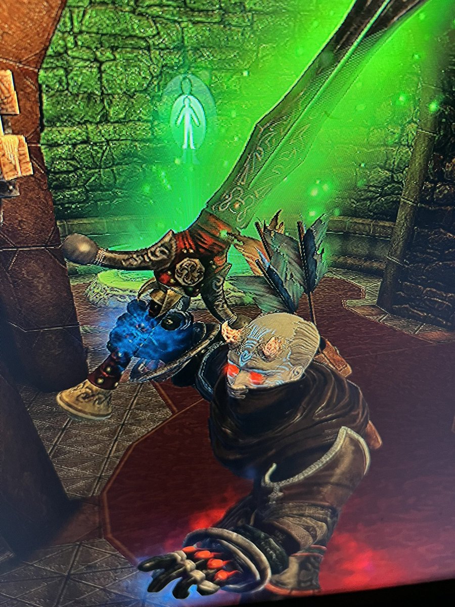 TheDuechtin's tweet photo. I finally beat fable being evil it was difficult cause I always am the good hero but this sword is awesome, it’s a shame what I had to do to get it but hey it’s hard out here for an evil hero #fable #chickenchaser #nostalgia https://t.co/FQ82ea8eOq