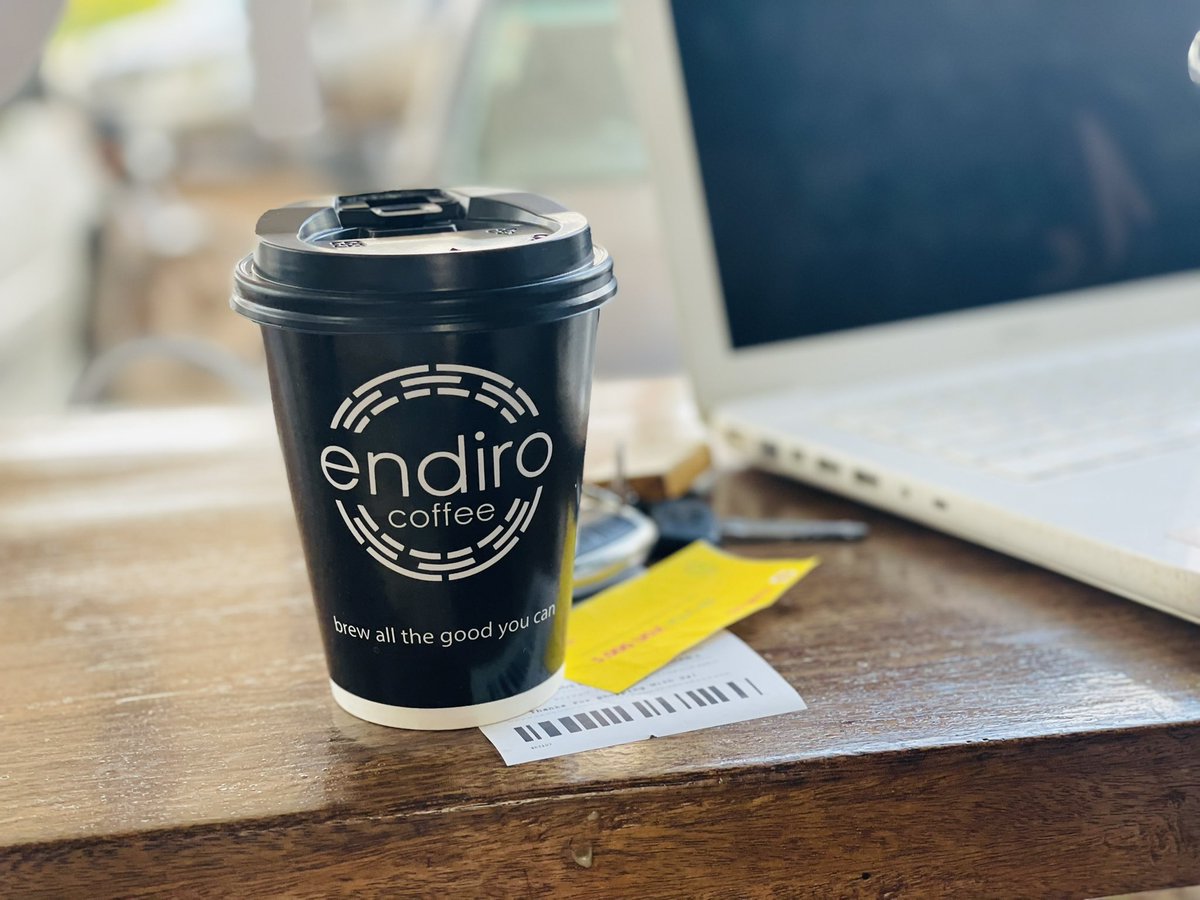 ExpUg_Official's tweet photo. Spend UGX 20k or more at Select Bugolobi, automatically you will get a 5K endiro cafe voucher.
The offer is for the first 30 customers every week from Thursday to Saturday. Go well. @shellbugolobi #ThinkExpForLive+ #consumerengagementexpert #experientialmarketing https://t.co/zwhtFIuRzV