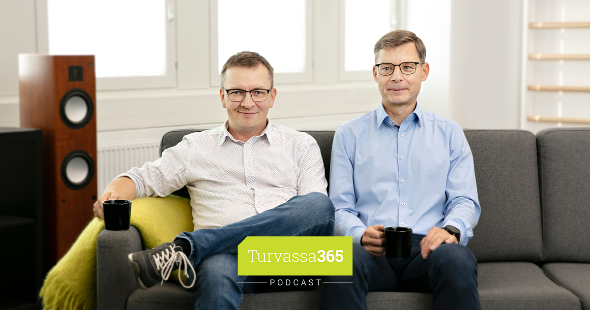 Olemme uuden alussa, kun #metaversumi on syntymässä. #5G:n tuomat uudet mahdollisuudet vaikuttavat myös #viranomaisviestintä’än, kertovat <a href="/HarriHolma/">Harri Holma</a> <a href="/nokia/">Nokia</a> ja <a href="/KauppinenAntti/">Antti Kauppinen</a>. Kuuntele podcastimme #Turvassa365. 🎙️erillisverkot.fi/turvassa365-po…