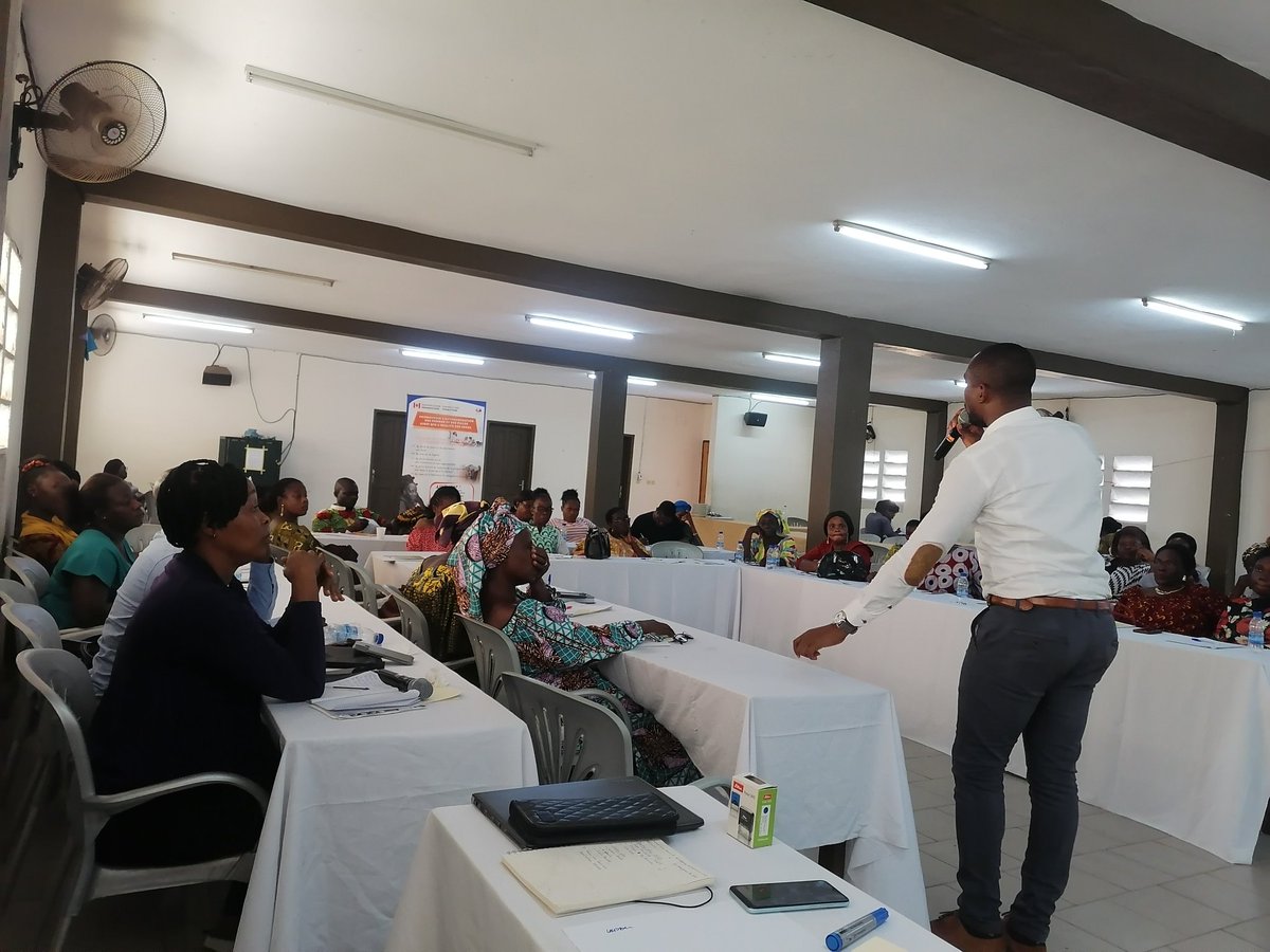 AILV1's tweet photo. Projet Ailv-FCIL 22-23,
2ème jour de Formation des femmes à la création d'entreprise,
Le regime d'imposition en Côte d'Ivoire, par M Synali Karamoko
@AILV1
@AmbCanCI
#yannpatrick https://t.co/9bu1gJ1aDR