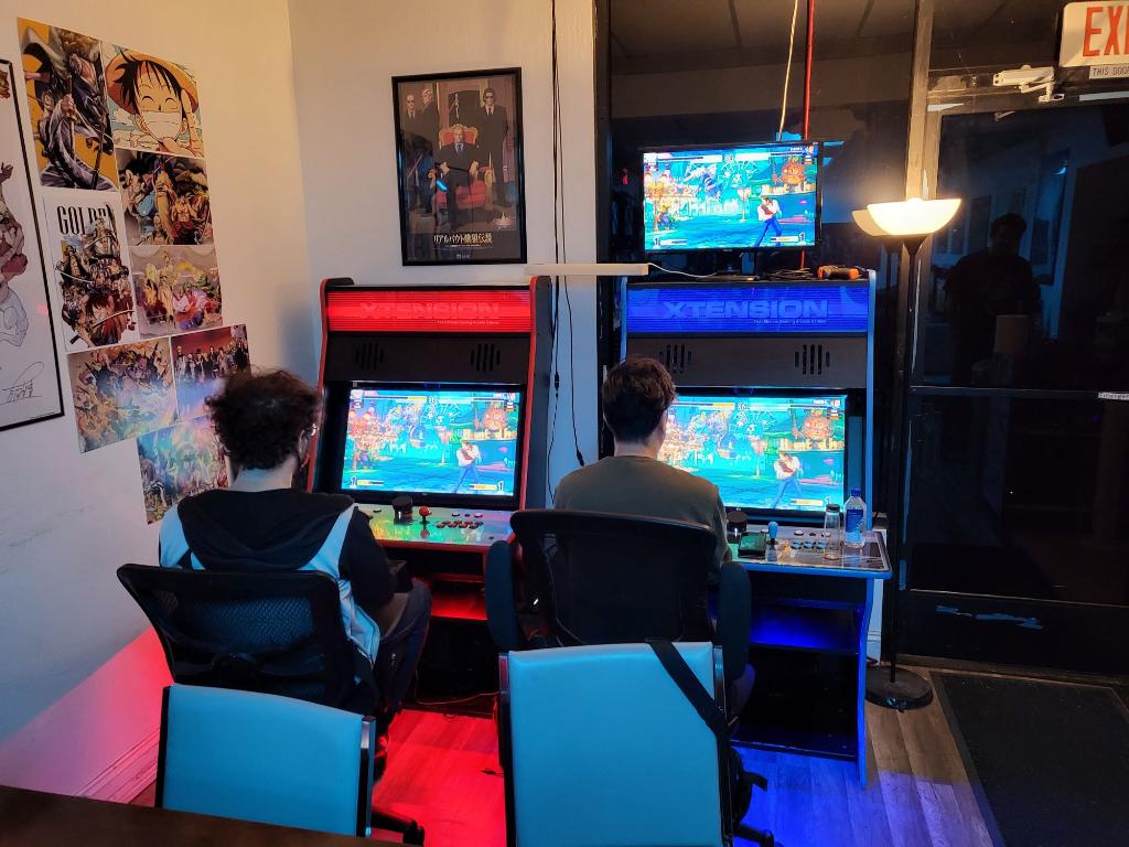 euphnet's tweet photo. King of Fighters 15 tonight
#kof15 #euphnet #mompopshop #sunnyvale #BayArea https://t.co/D995el2Fn7
