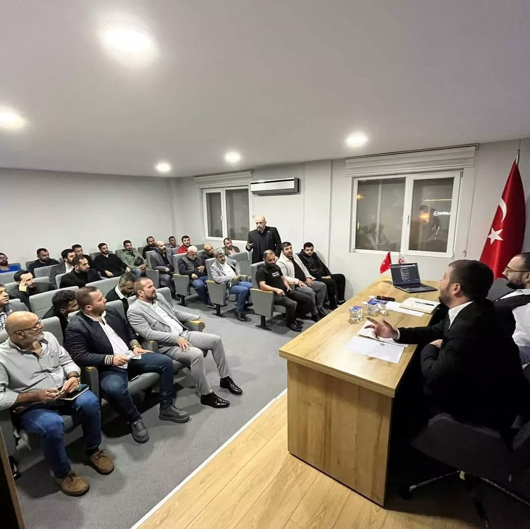 BBP_korfez's tweet photo. Büyük Birlik Partisi Kocaeli İl Başkanlığı ve Olağan İlçe Başkanları Toplantısını Gerçekleştirmiş Bulunmaktayız. Aldığımız kararlar Kocaelimiz için hayırlara vesile olsun inşallah.
@Mustafa_Destici
@AlfatlEkrem
@bayram_kurtaran
@KaanSengil
@kupcumetehan
@ilyasbalat26 https://t.co/g86pq59WjP