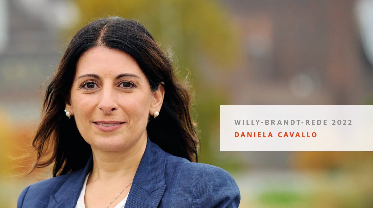 Gewerkschaften stehen vor neuen Herausforderungen. Sie müssen mehr Verantwortungen übernehmen, zusammenführen &amp; Heimat von Bewegungen werden.
Dem Thema hat Daniela Cavallo die Willy-Brandt-Rede gewidmet: youtu.be/bmg-_BENUu8 <a href="/IGMetall/">IG Metall</a> <a href="/dgb_news/">DGB - Deutscher Gewerkschaftsbund</a> @IGM_NDS_LSA