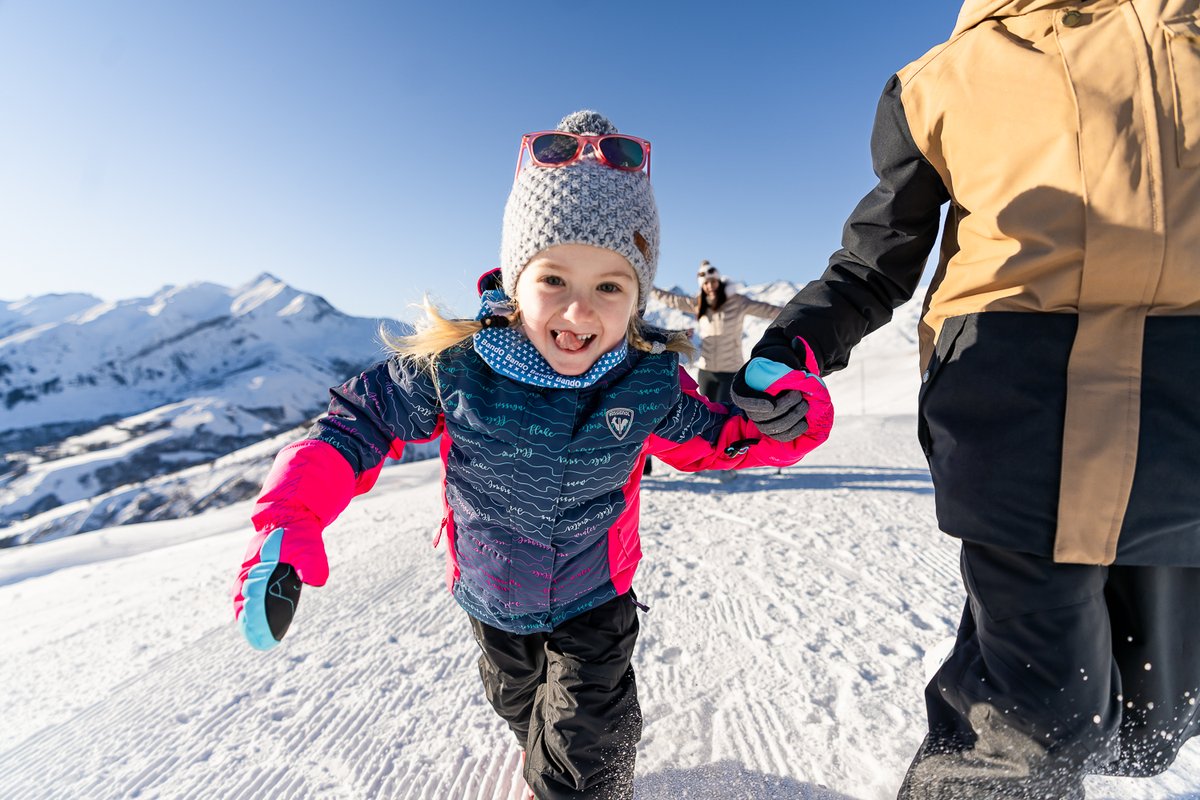 LesSybelles's tweet image. Offrez vous le 4e domaine skiable de France à petits prix ! Face à l'inflation, Les Sybelles® givre ses prix sur ses forfaits et propose de nombreux bons plans avantageux cet hiver.
Découvrez les ➡️urlz.fr/jllw
@PLRP75 @ALTERNATIVEPR