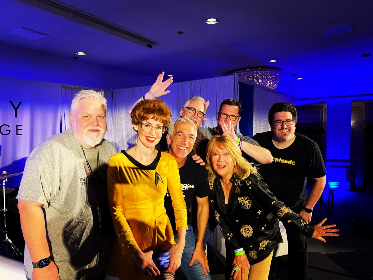 inglorioustrek's tweet photo. This Sun it's a bonus episode of @inglorioustrek with a simulcast of our live panel at #STLV ORGANIAN QUIZ SHOW w/ RAFE NEEDLEMAN & special guests #LauraBanks #HazelHoneysuckle & #ScottMantz. What happened in Vegas won't stay in Vegas as we put your trivia skills to the test! https://t.co/1p4yniGVdU