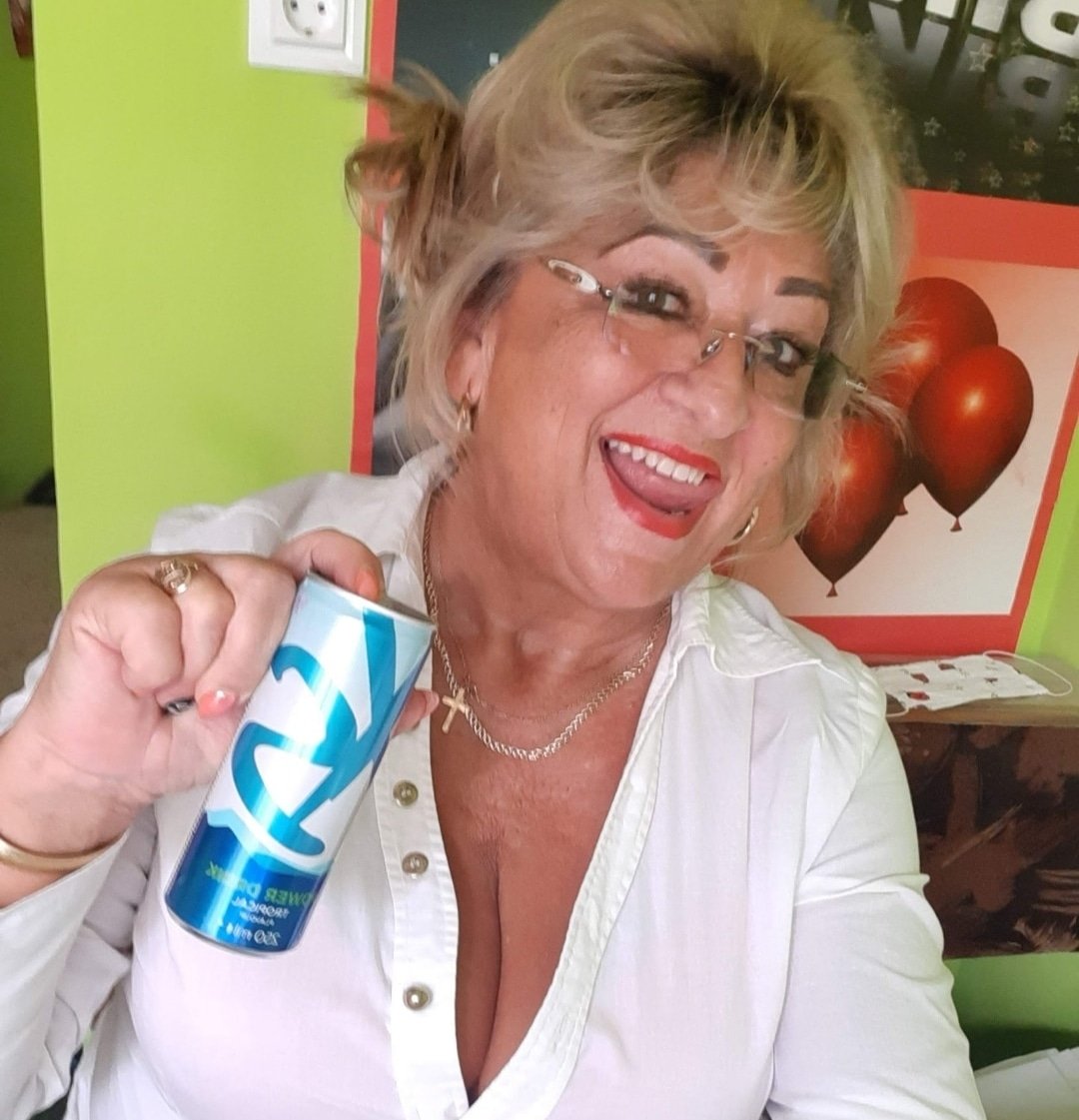 TeriDragos's tweet image. #morningsmile