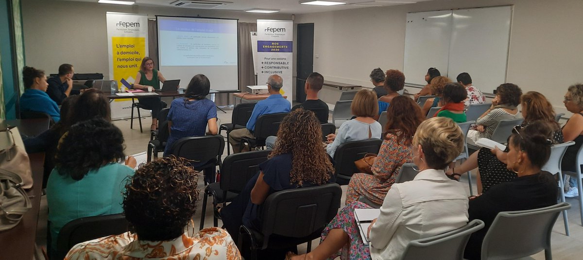 La semaine des #particuliersemployeurs continue à La Réunion ! Ce matin, se sont les équipes médico sociales et d'aide sociale aux adultes du Département qui sont accompagnées juridiquement par la @Fepemfr  sur la nouvelle CCN.