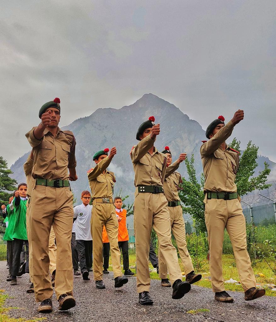Sanjog34206506's tweet photo. #UpgradeKashmir https://t.co/FXWcWn5rzu