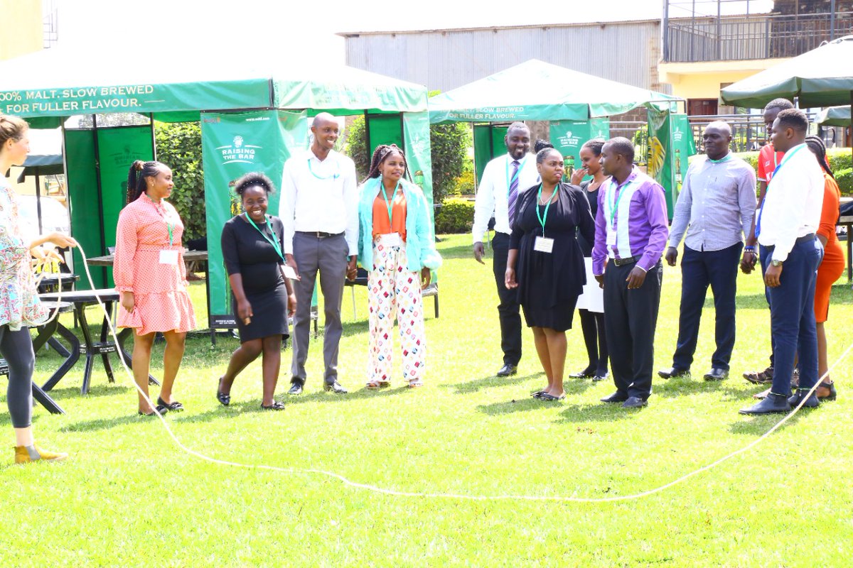 kenaff_farmers's tweet photo. The KENAFF Youth Council members and KENAFF Youth Development Programme officers enjoy an outdoor team-building session during the ongoing KENAFF Youth Development Programme Capacity Building Workshop. @AHA_agrar 
#Youth
#TeamBuilding https://t.co/wI8Bkom5yi