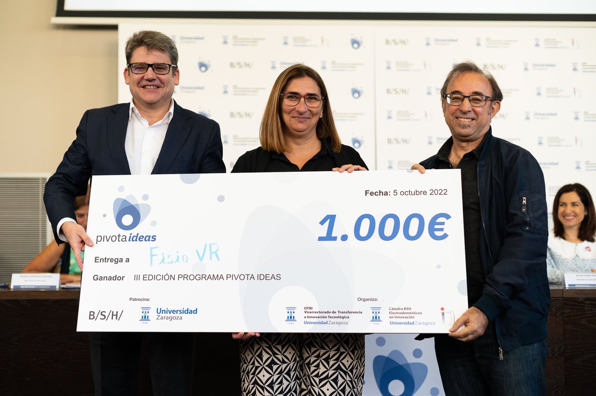 OTRI Unizar (@otri_unizar) on Twitter photo 📢Ya conocemos a los ganadores de los Premios del Programa Pivota Ideas 2022 ¡Enhorabuena a los galardonados!👏
🏆Proyecto World Energy, en la Categoría Germina
🏆Proyecto FisioVR en la Categoría Madura
#CátedraBSH <a href="/unizar/">Universidad Zaragoza</a> #innovación
Noticia en👉bit.ly/3rDaNU9 📢Ya conocemos a los ganadores de los Premios del Programa Pivota Ideas 2022 ¡Enhorabuena a los galardonados!👏
🏆Proyecto World Energy, en la Categoría Germina
🏆Proyecto FisioVR en la Categoría Madura
#CátedraBSH <a href="/unizar/">Universidad Zaragoza</a> #innovación
Noticia en👉bit.ly/3rDaNU9