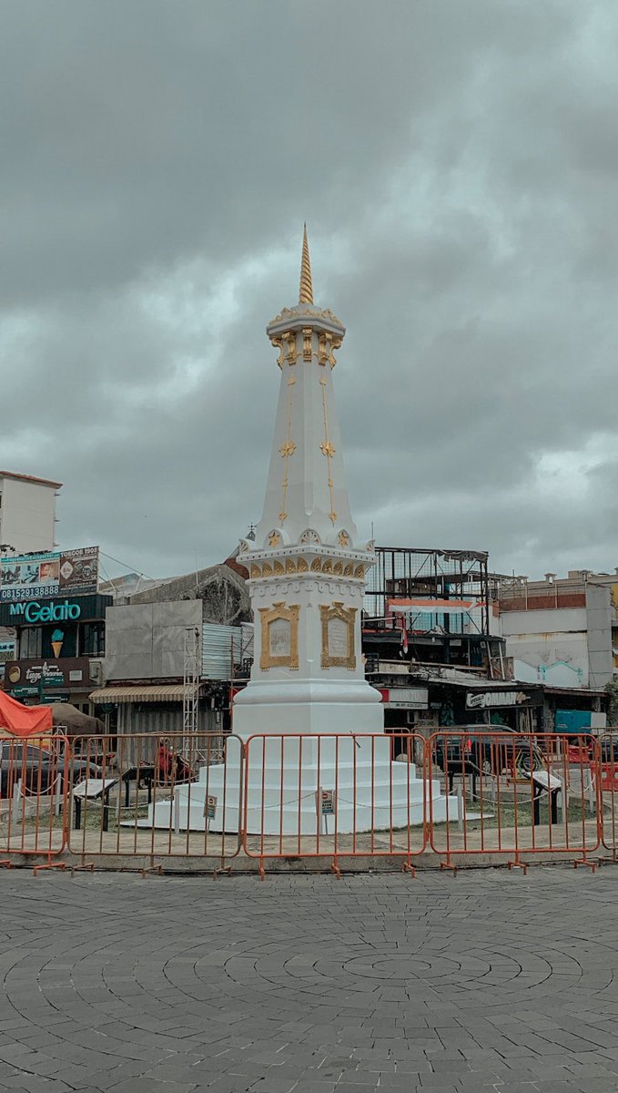 TejaFebrian's tweet photo. apakah kamu rindu jogja, kalau iya brarti kita sama. apakah kamu rindu aku, kalau tidak aku sudah menduganya, namun jilka iya, itu sesuatu yg sama halnya seperti jogja. kamu istimewa! https://t.co/MIoGHDNBdm