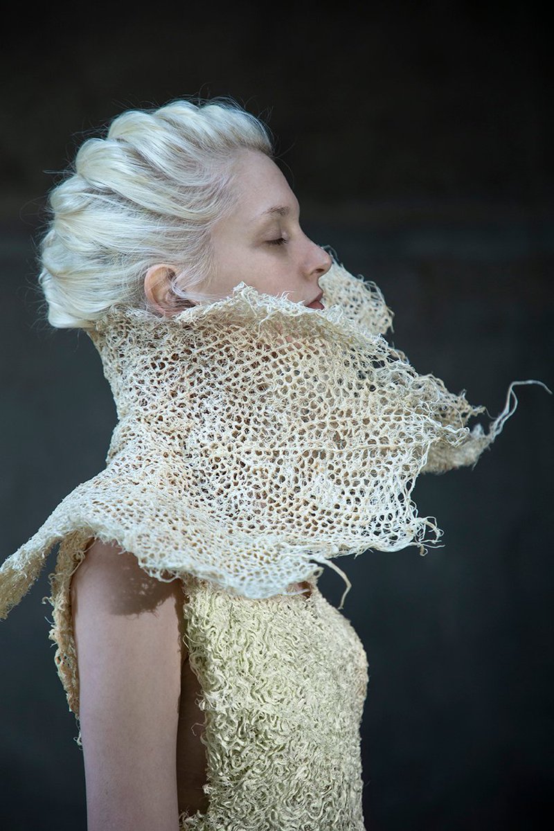 KGDAwards's tweet photo. #KGDAsharing
▼ Inspiration
ZENA HOLLOWAY EXPLORES THE PROMISE OF ROOT-GROWN TEXTILES
Source: designboom
⏩ Read more: https://t.co/zybib2KJsq
➡️ Follow us:https://t.co/KbVtjI5Ass
.
#KGDA #designideas #zenaholloway #materialarts #textiles #wearables #sustainable #fashion https://t.co/DtAY8saQBy