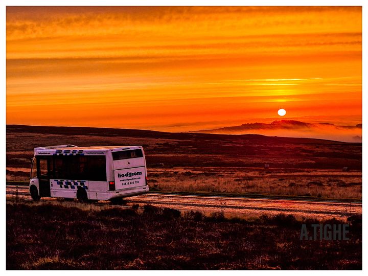 CoachesHodgsons's tweet photo. Early starts to the day have some advantages with sunrises like this.
Alex on his way to route 83.
#TeamHodgsons #ConnectingLocalCommunities #LocalBuses https://t.co/DHI9qWpSZF