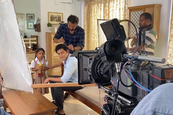 priyaiconn's tweet photo. Clicks from our latest Ad shoot #dofy
.
.
#eumaxindiaadshoot #adfilmmakingagency #videoadagency #adshot #advertisingagency #commercialad #tvads #bestadfilmmaker #bestadfilmcompany #makingofad #Tamilads #adfilmmakers #tvadvertising #pavithralakshmioffl #somshekar https://t.co/Jz7BBTxj8w