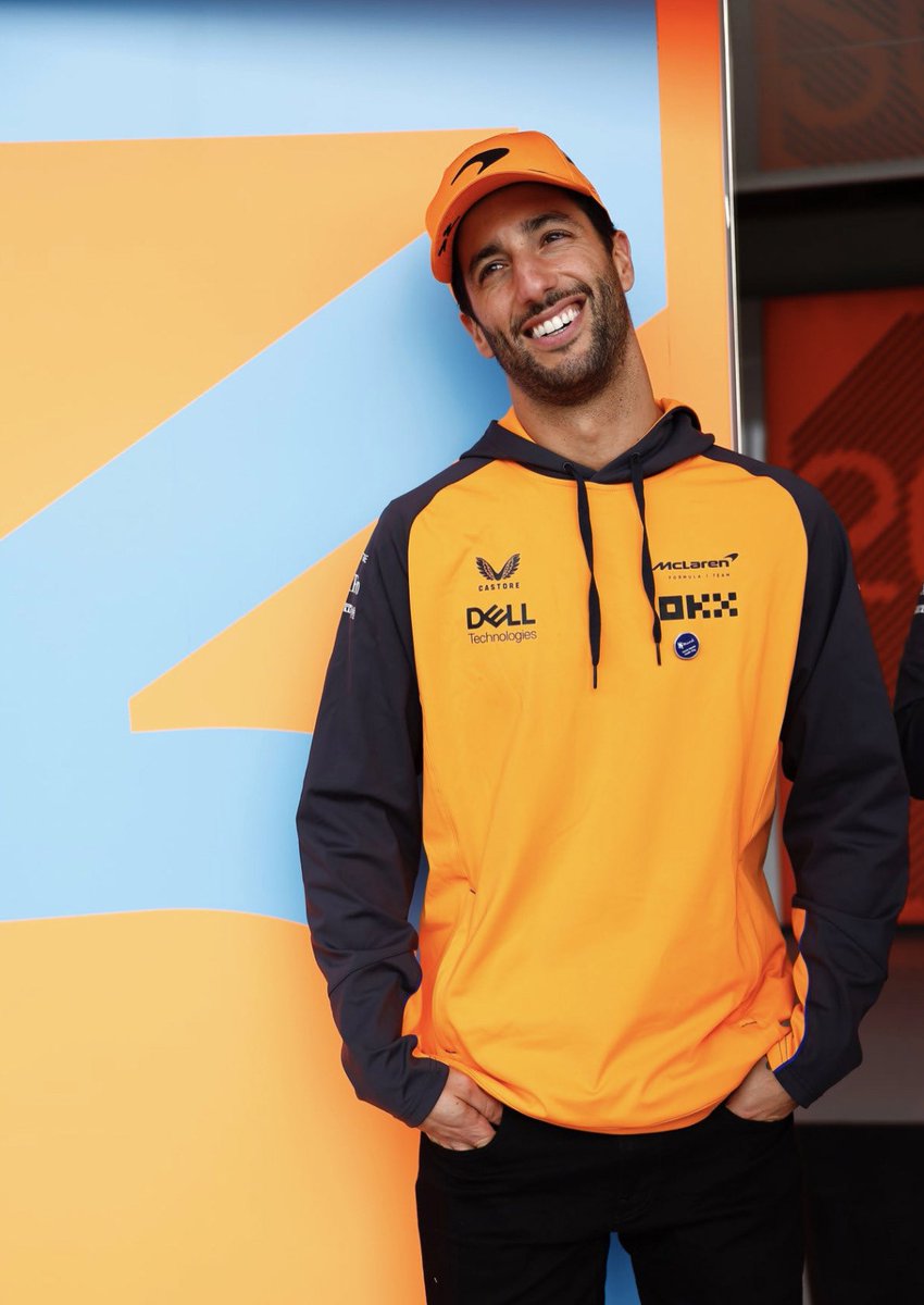 Ece On Twitter who Is The Cutest Man Alive And Why Is He Daniel ece-on-twitter-who-is-the-cutest-man-alive-and-why-is-he-daniel