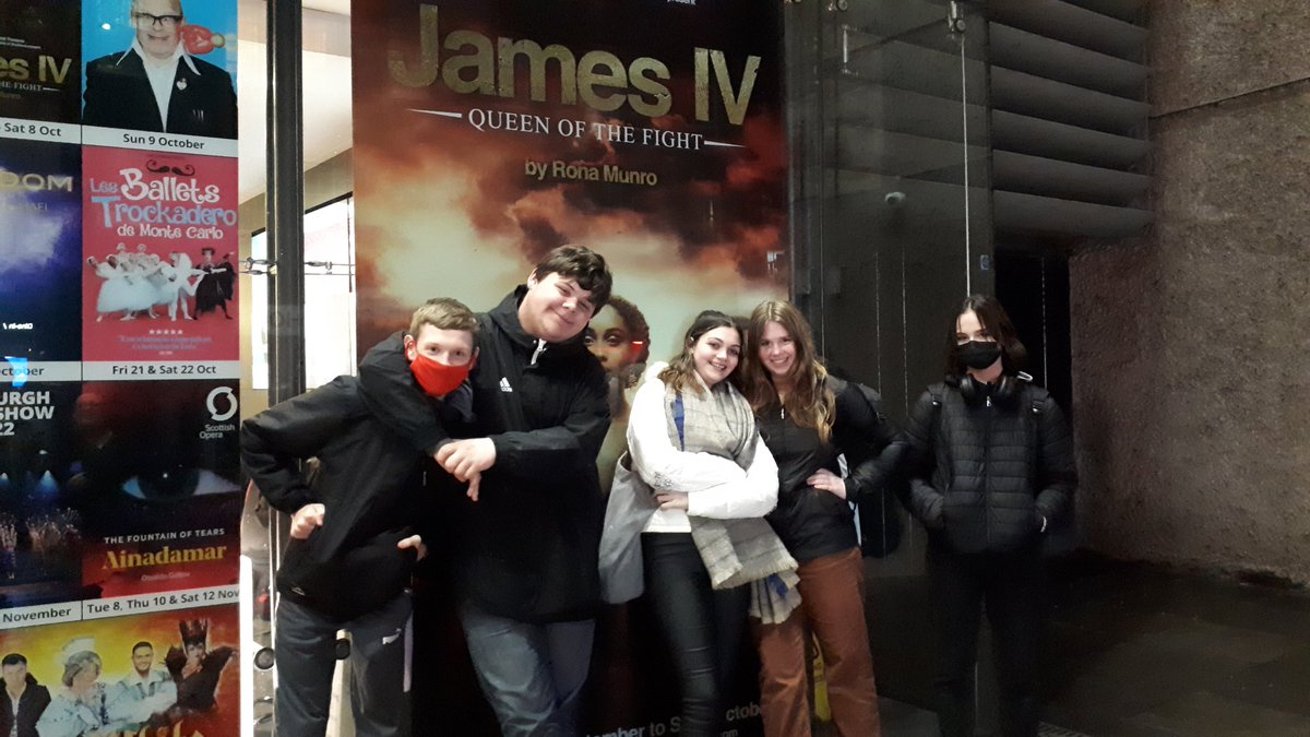 Dramadept_vhs's tweet photo. 1st theatre trip in 2 years to see "James IV: Queen of the Fight" @captheatres. Although we only had some of our N4's and Highers, we all loved it! Our students couldn't stop talking about it! A fantastic show 🎭! @ViewforthHS https://t.co/PoUqoz9GbJ
