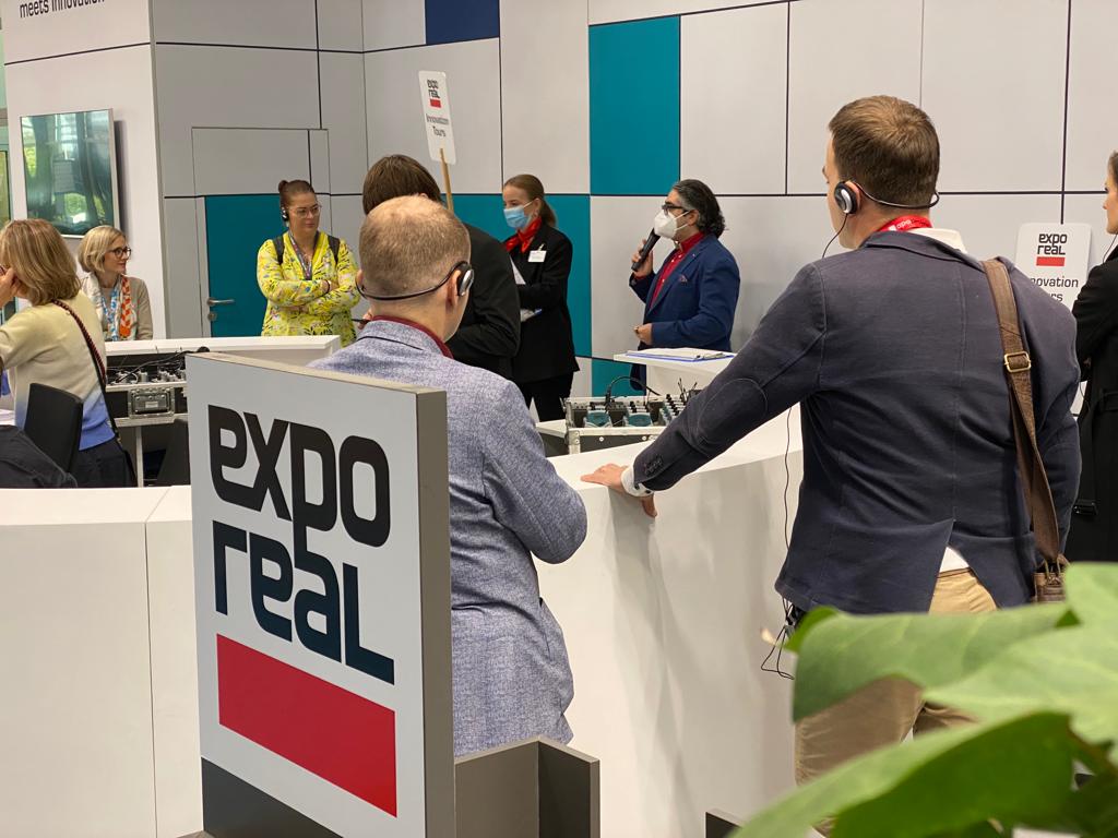 The final day of #EXPOREAL 2022 has begun! In addition to our #CareerDay, we also offer you our #InnovationTours once again. The joint tour "Invest &amp; Finance, Research &amp; Valuate, Market, Plan &amp; Build, Manage &amp; Operate" starts at 10:00 at the NOVA³ info desk, A3.100. #realestate