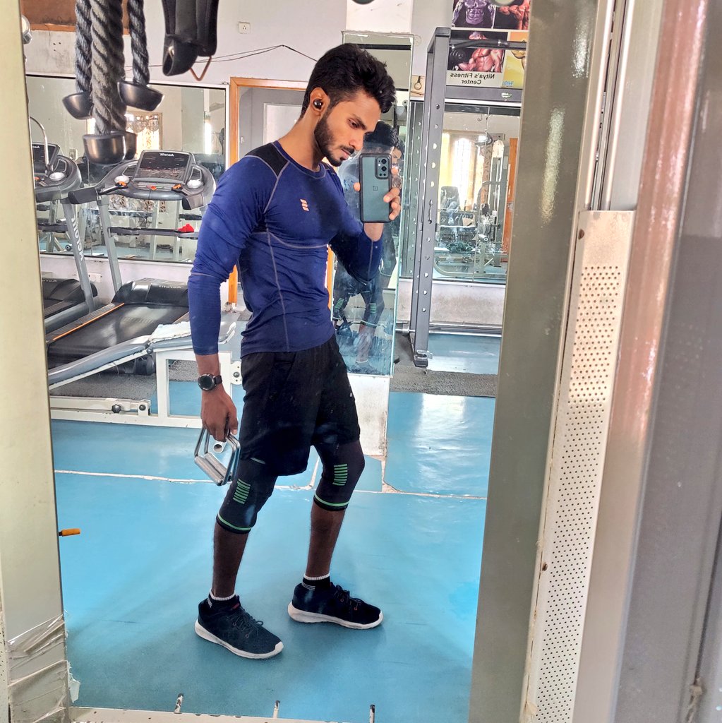 SrinivasFitness's tweet photo. That's 3 Day's, 3⃣ BACK to 🔙 HIGH INTENSE #Run's 💥🔥

More INTENSE than last 2 Day's 💥

Done with #80Mins of #Running 🏃🏾 https://t.co/aS2V6IJwCK