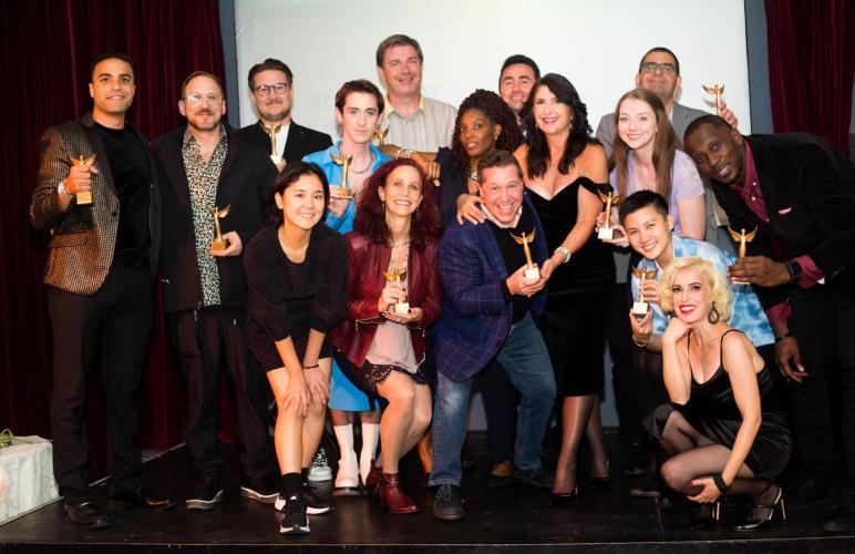 El #cinebalear reluce en #Manhattan con el #NewYorkCityInfestFestival. 🎞️📽️ 

Se reconoció el trabajo de seis directores de las Islas entre los que se encuentra <a href="/boverpalma/">Joan Bover 🦍</a> por <a href="/UlissesDoc/">ULISSES 🐋</a> que se alzó como Mejor Cortometraje Documental. 🗞️<a href="/UHmallorca/">Ultima Hora Mallorca</a> 

ultimahora.es/noticias/cultu…