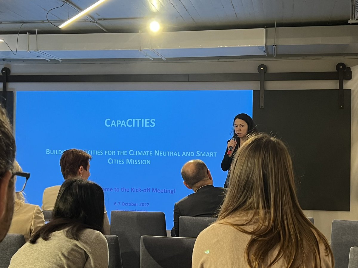 Comienza el proyecto CapaCITIES. Creando y compartiendo estructuras de gobernanza e innovación de la Misión Climática de ciudades. <a href="/Ingenio_CsicUpv/">INGENIO (CSIC-UPV)</a> @vlcclimaenergia <a href="/jordiperis2015/">Jordi Peris Blanes</a>