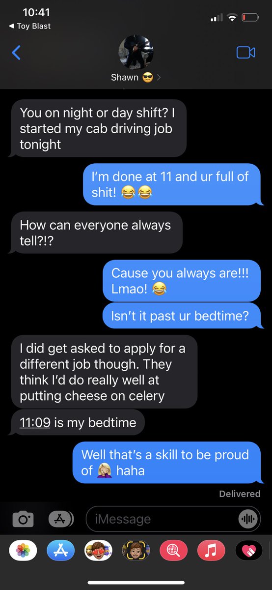 JennHow07457529's tweet photo. Text from my son, always makes me laugh! Love my boy, always makes mom laugh when I need it the most! ❤️ https://t.co/kBOb3tUHBR